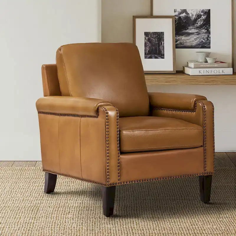 Fauteuil de transition en cuir véritable avec coussin amovible et finitions cloutées