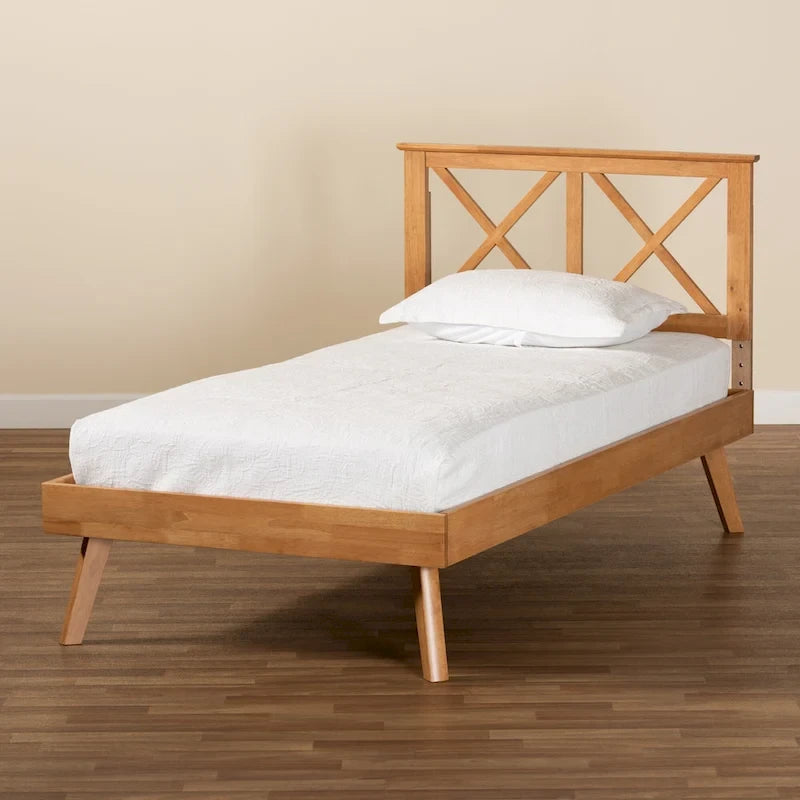 Lit plateforme en bois au fini brun contemporain