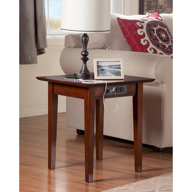 Table d'appoint Shaker avec chargeur en noyer